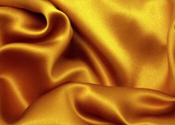 Tơ là những vật liệu cấu thành từ polime, ở dạng sợi dài mảnh